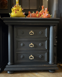 Set identieke kasten castle fourniture