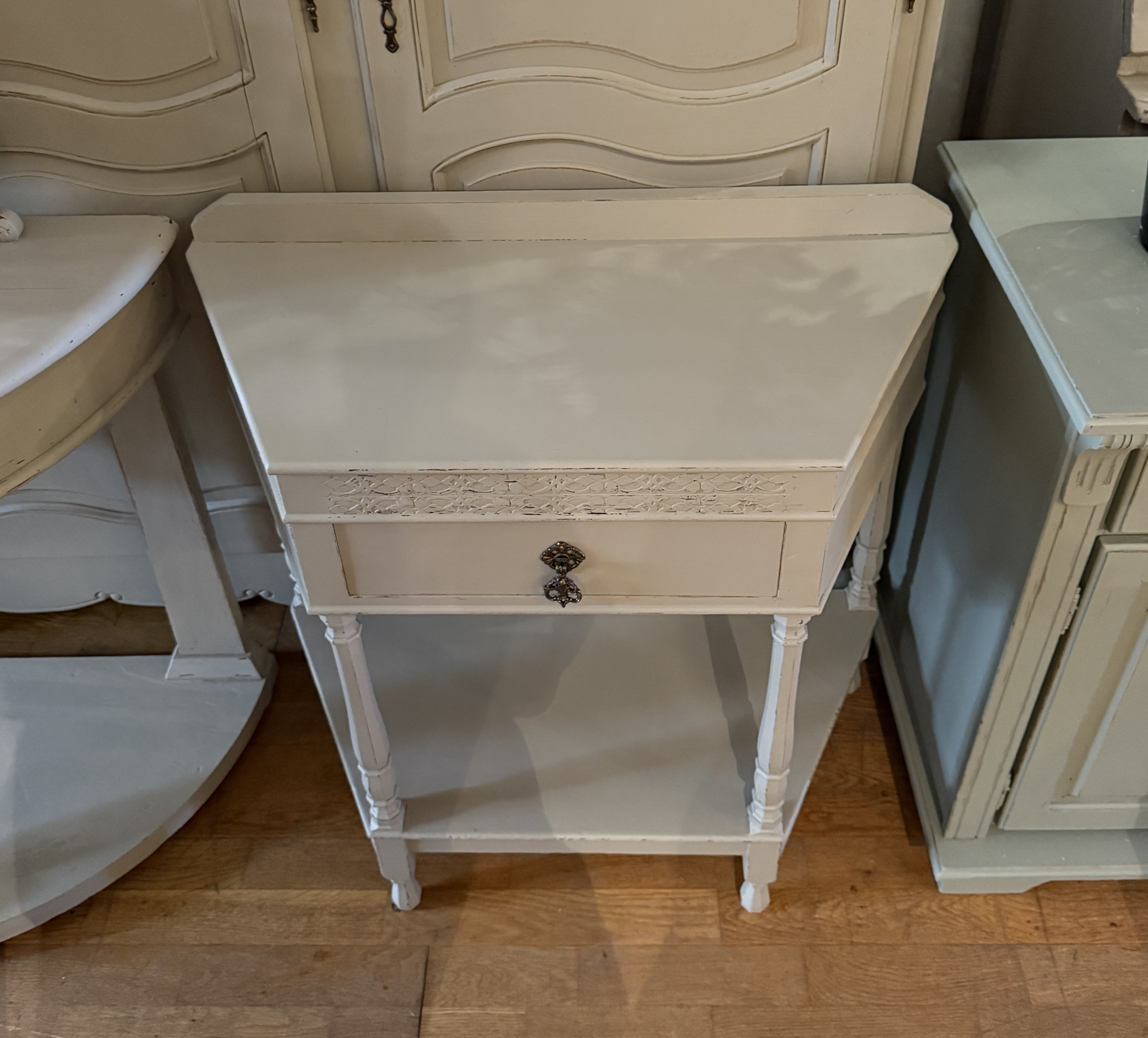 Brocante haltafel, vintage wandtafeltje