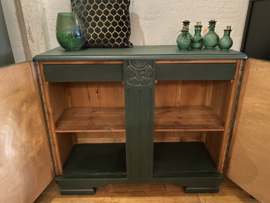 Vintage kast, 2-deurs hoger dressoir