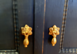 VERKOCHT Klein vintage kastje met bovenklep