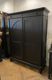 Antieke poortkast, vintage kast
