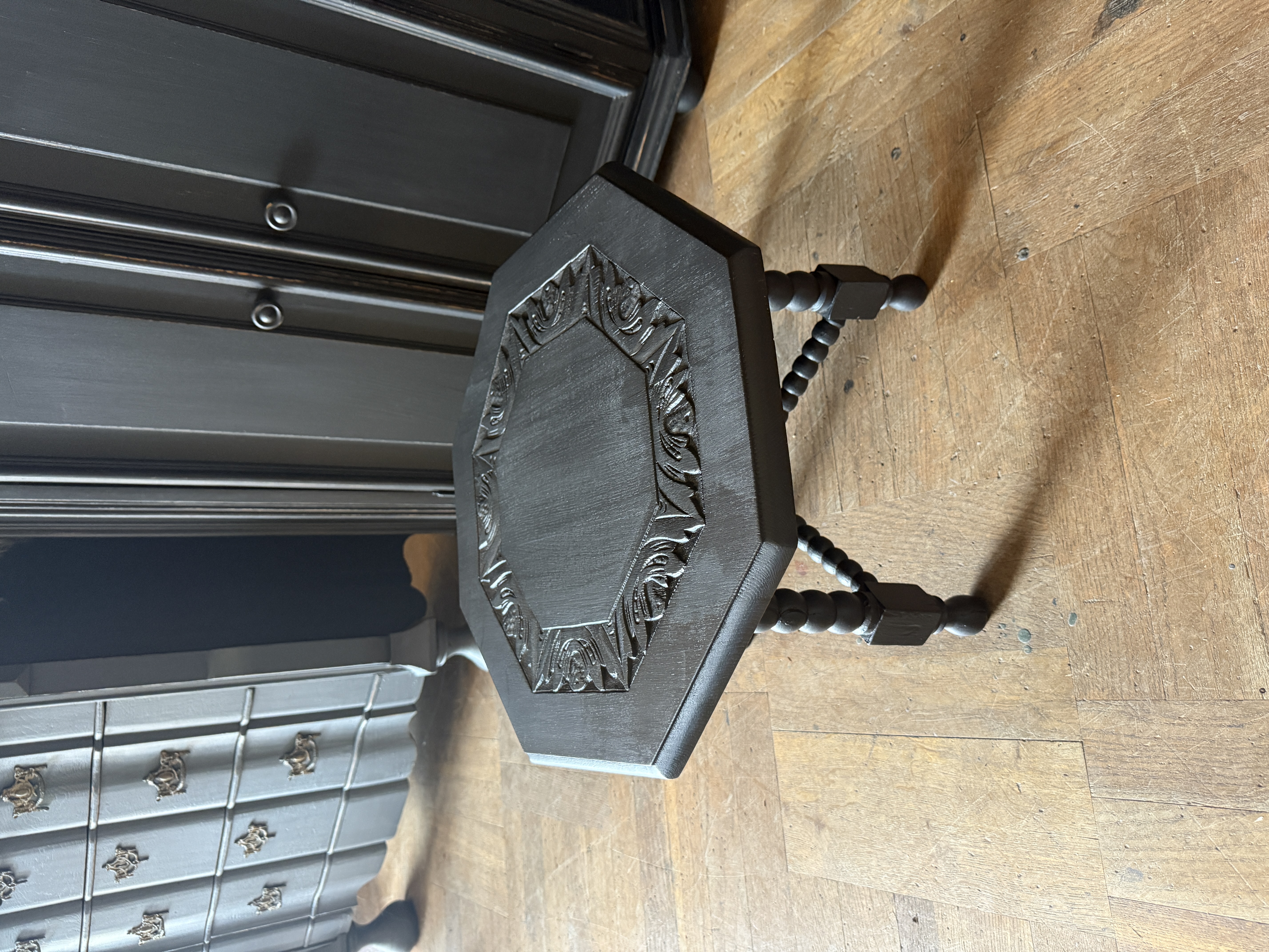 Antiek laag tafeltje, vintage plantentafel