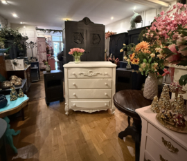 Brocante commode, vintage kast