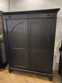 Antieke poortkast, vintage kast