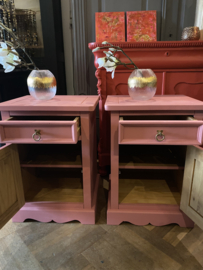 Set vintage nachtkastjes, brocante kastjes