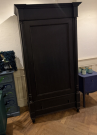 Antieke ééndeurskast, vintage garderobekast