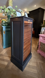 Vintage archiefkast met rolluik en 10 lades