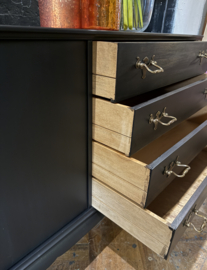 VERKOCHT Queen Ann dressoir, vintage kast