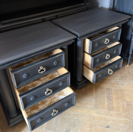 Set identieke kasten castle fourniture