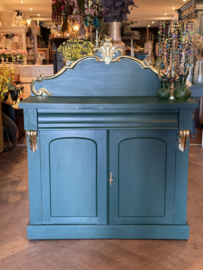 Antiek klein dressoir, salonkast