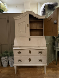Brocante secretaire, ladekast