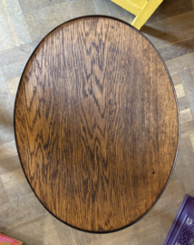 VERKOCHT Vintage bijzettafeltje, ovale serveertafel