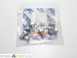 NH 16043124 Screw
