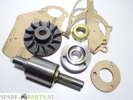 NH 76031329 Waterpump constructon parts kit