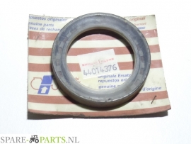 NH 44014376 Oil seal