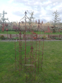 Plantensteun/ plantenklimzuil met Franse lelie -M-