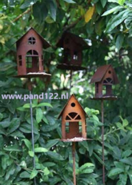 Vogelvoederhuis -E-