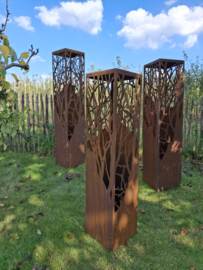 Lichtzuil met decoratieve takken