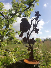 Vogel op bloesemtakje -M-