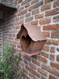 Vogelvoederhuisje om op te hangen/ neer te zetten "Hartje"