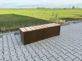 Zitbank Cortenstaal met Hardhout 150x40x45cm. | 2mm.