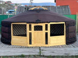 7-muurs Yurt met 2 grote raampanelen