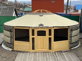 7-muurs Yurt met 2 grote raampanelen