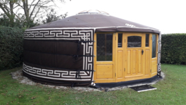 6-muurs Yurt met  deurpaneel met 3 raampjes en 2 halve grote raampanelen