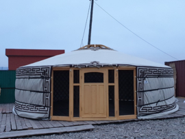 6-muurs Yurt met  deurpaneel met 5 raampjes en 2 serre raampanelen