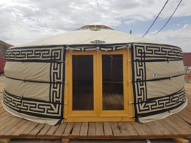 6-muurs Yurt met serre deurpaneel