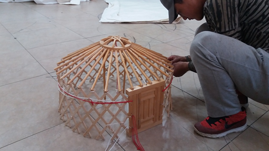 Klik hier voor INFORMATIE YURTS EN PRIJSLIJST | More for Yurts Klik hier voor INFORMATIE YURTS EN PRIJSLIJST | More for Yurts
