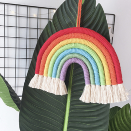 Regenboog hanger zachte kleuren kinderkamer 28cm x 25cm
