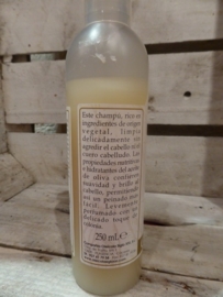 La Chinata shampoo