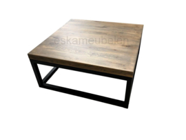 Salontafel kubus eikenhout en staal