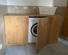Wasmachine ombouw van Eikenhout met opliggende deuren