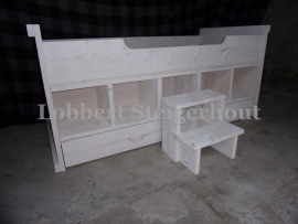 Steigerhouten Bed Kajuit