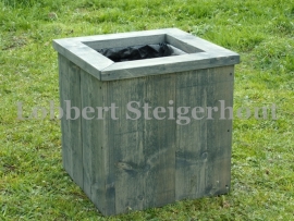 Steigerhouten plantenbak