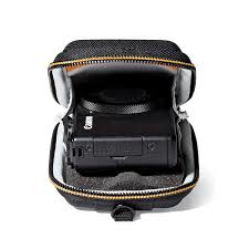 Lowepro compact camera tas Santiago 20 ll Zwart-oranje