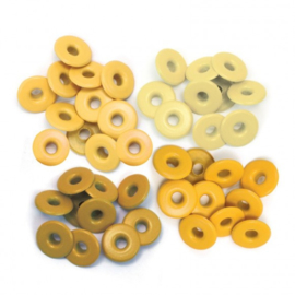 41587-9 We R Memory Keepers wide eyelets x40 yellow