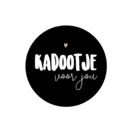 Sticker - Kadootje voor jou - Zwart - Witte tekst