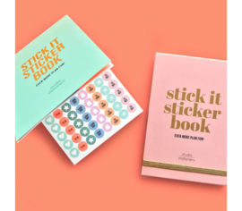 STICKERBOOK | PINK