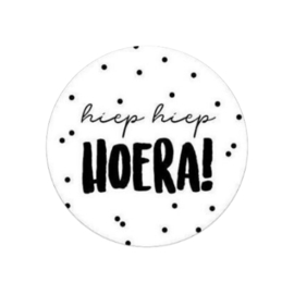 Sticker - Hiep hiep hoera! - Wit - Zwart