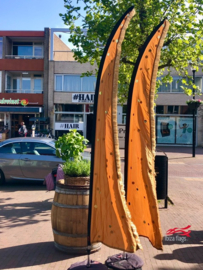 Winkel vlaggen voor opening, Slijterij van der Linden, Soest