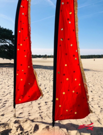 2 rode beachvlaggen huren
