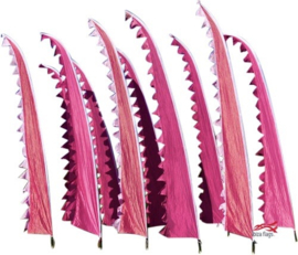 10  XL Roze festivalvlaggen 5.20m met driehoekjes huren