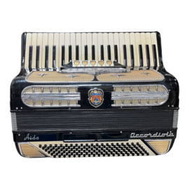 Accordiola Aida 120 bas 3 korig