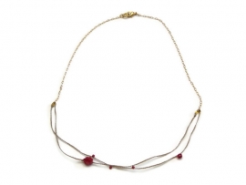 Very fine necklace double red