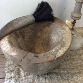 Horn Brush