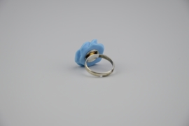 Blue rose ring