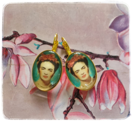 Oorbellen - Frida Kahlo - ovaal in turquoise goud